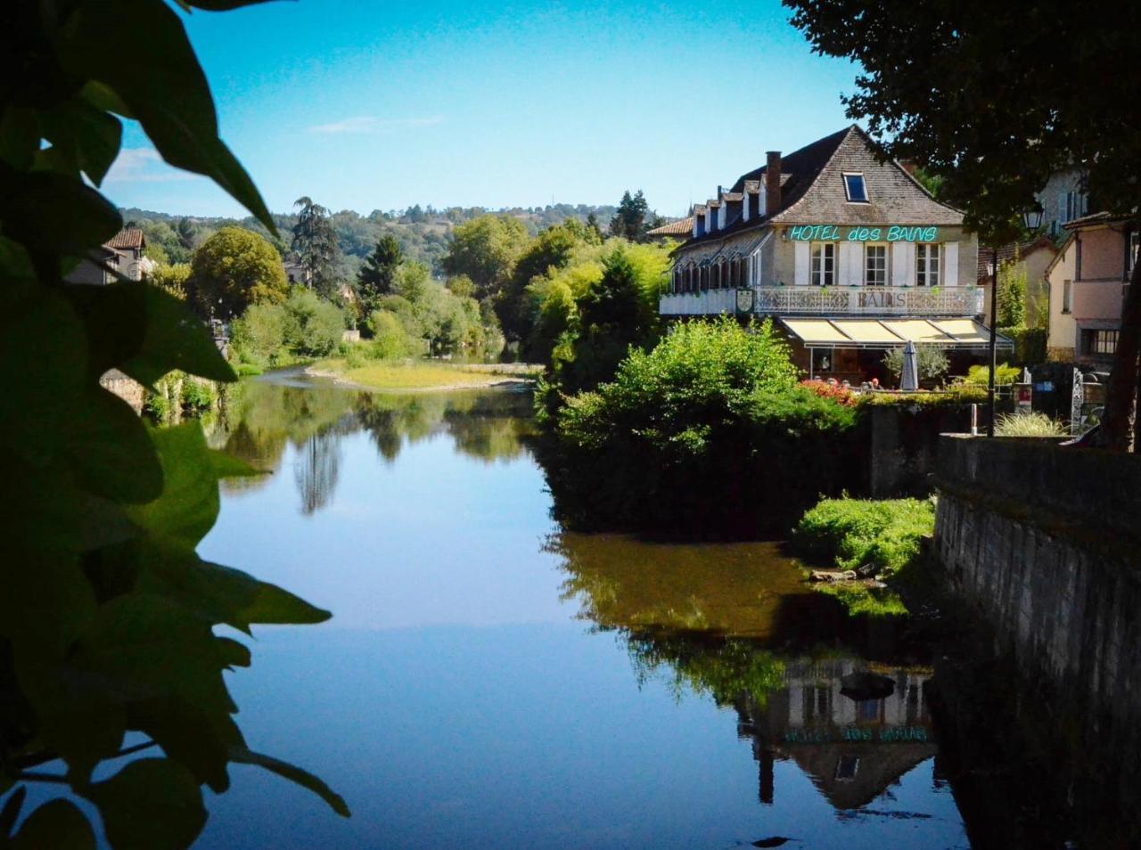 Hôtel des Bains Figeac Exterior foto